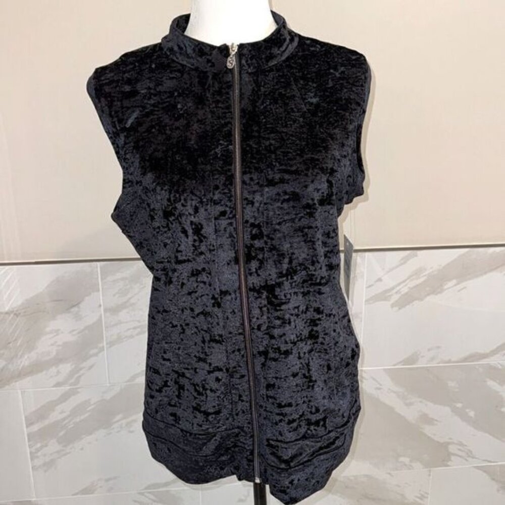 Sofibella Crushed Velvet Womens Golf Vest. Size XL. New with Tags